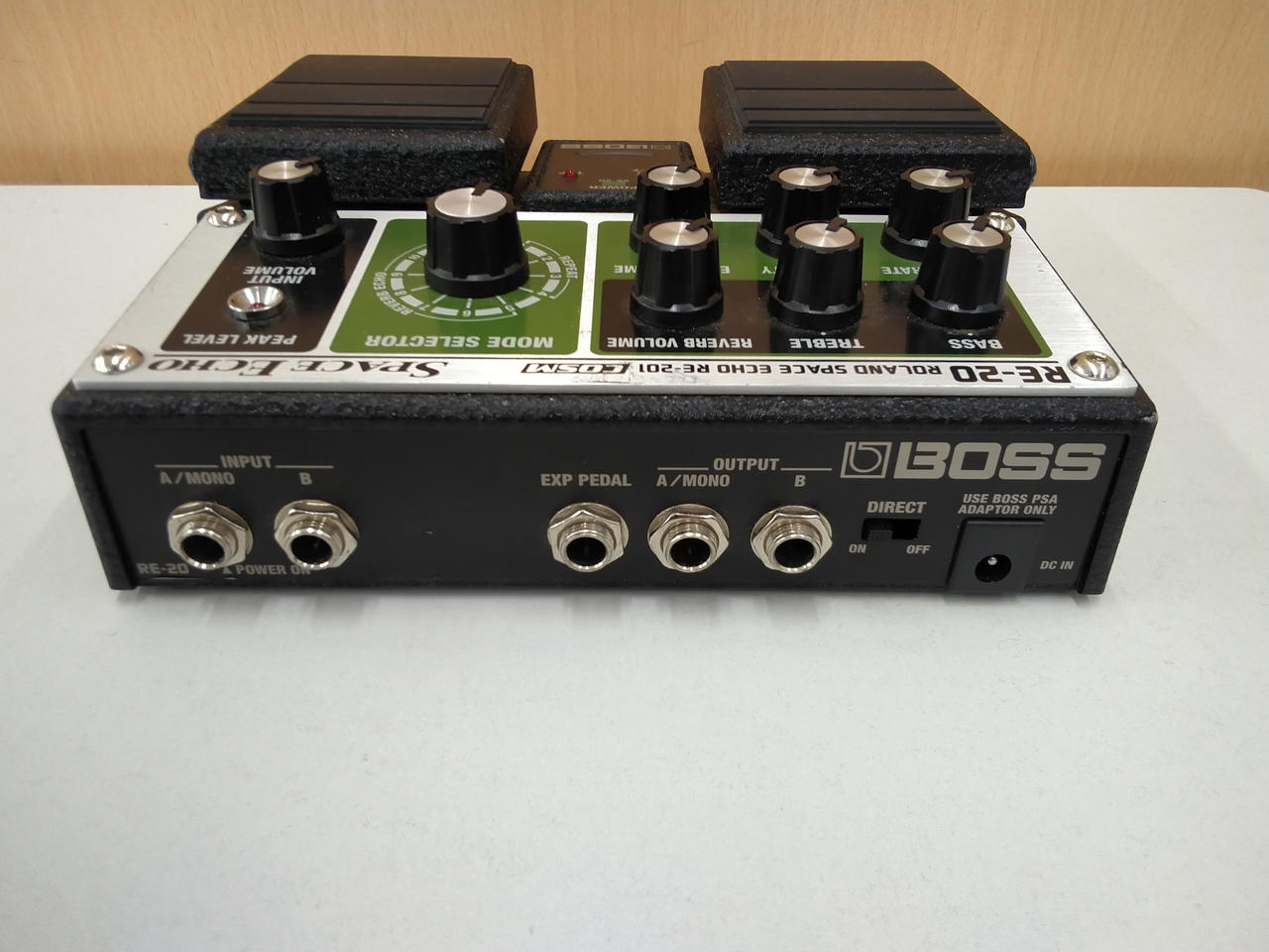 Boss(ボス)e-2Space Echo 美品 BOSS RE-2 [SPACE ECHO]｜ イケベ楽器店