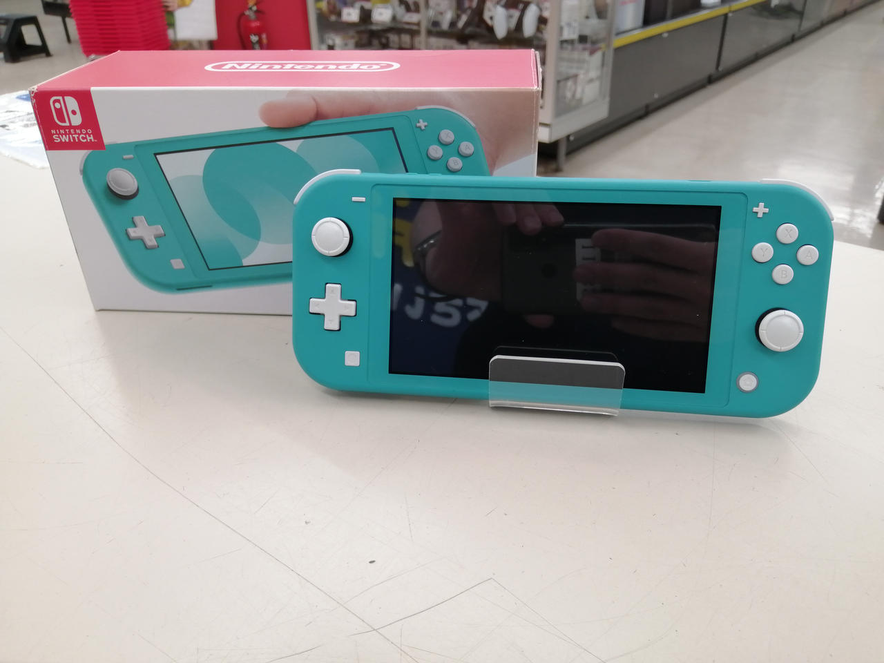 SWITCH LITE