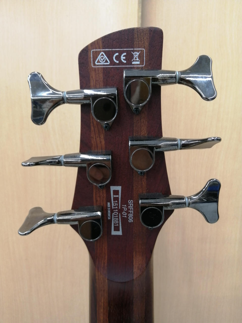 アイバニーズ(IBANEZ)|6弦ベース|HARDOFFオフモール（オフモ