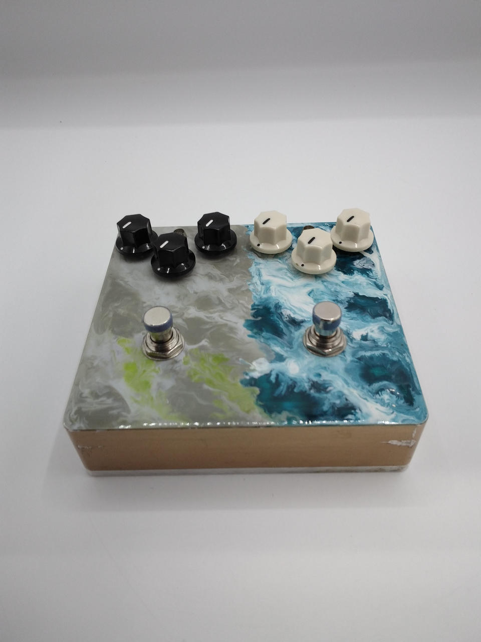 レクティーク(LEQTIQUE)|歪み系エフェクター|【ハードオフ公式通販