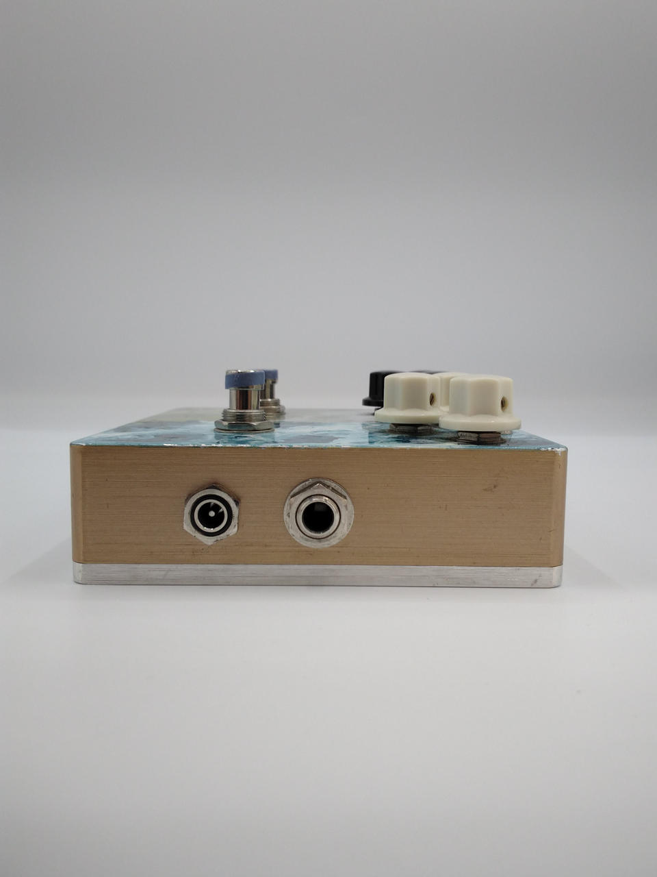 レクティーク(LEQTIQUE)|歪み系エフェクター|【ハードオフ公式通販