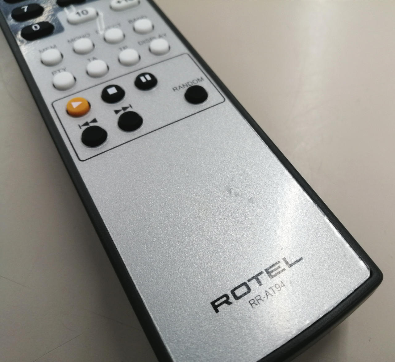 ROTEL RA-1520 プリメインアンプ　電源ケーブル　 リモコン rotel ローテル ra-1520 音質 評価 比較 レビュー 価格 販売