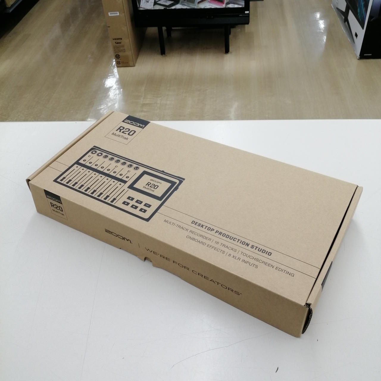 元箱に緩衝材を巻いてお送り致します