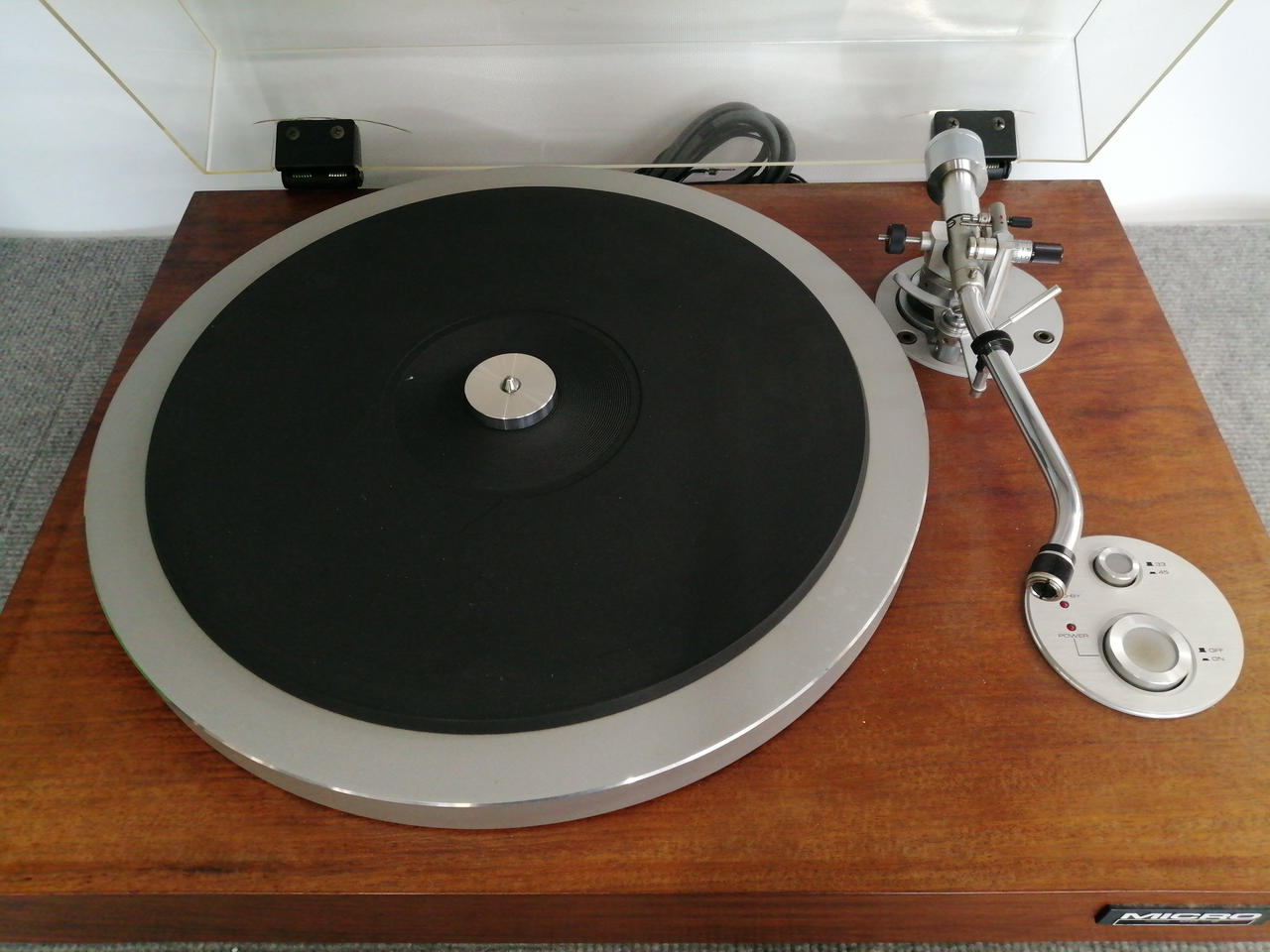 マイクロ　DD-8 　AKI出品です。 マイクロ DD-8 AKI出品です。 MICROレコードプレーヤーDD-8を買取させ