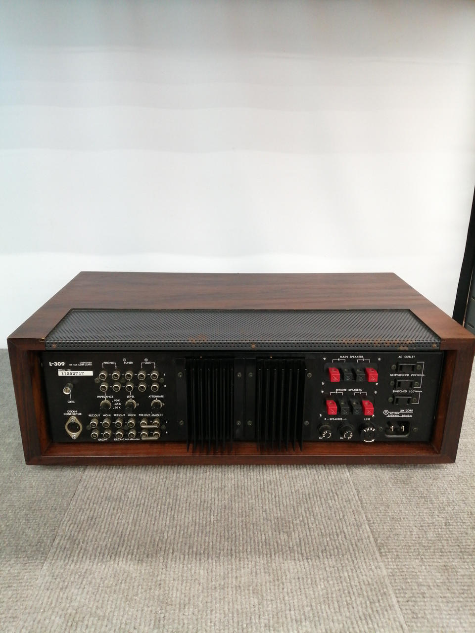 り*り様 LUXMAN L-309 プリメインアンプ ラックスマン オーディオ機 LUXMAN L-309の仕様 ラックスマン