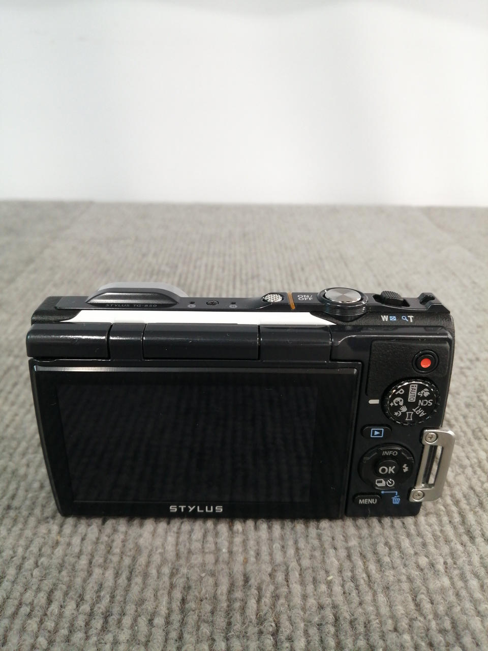 オリンパス デジカメ FE-180 X-745 OLYMPUS カメラ Amazon | OLYMPUS デジタルカメラ FE-47 | コンパクト 通販