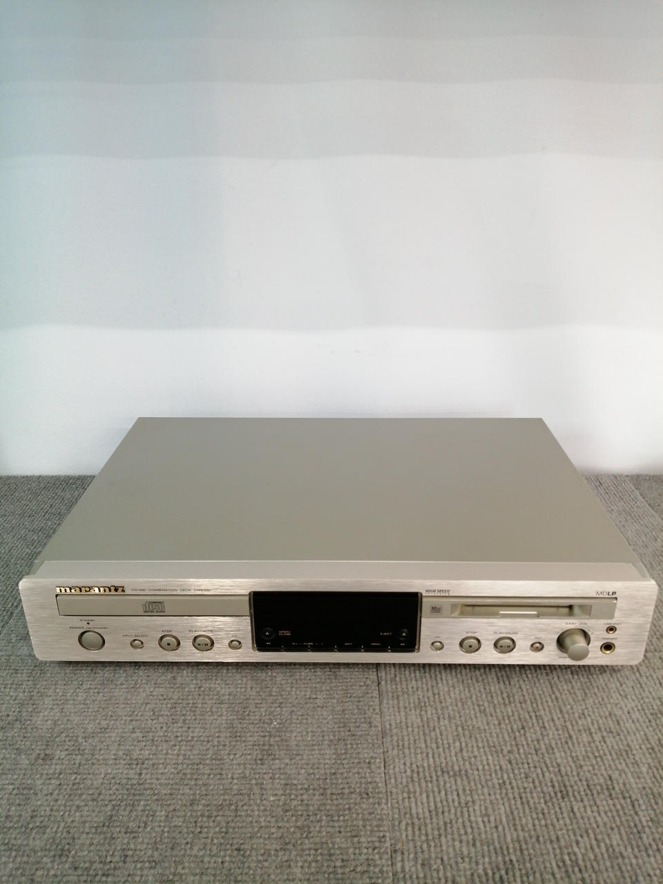 Marantz CM6000 CD/MDコンビネーションデッキ Marantz CM6000 CD/MDコンビネーションデッキ Marantz CM6000 CD