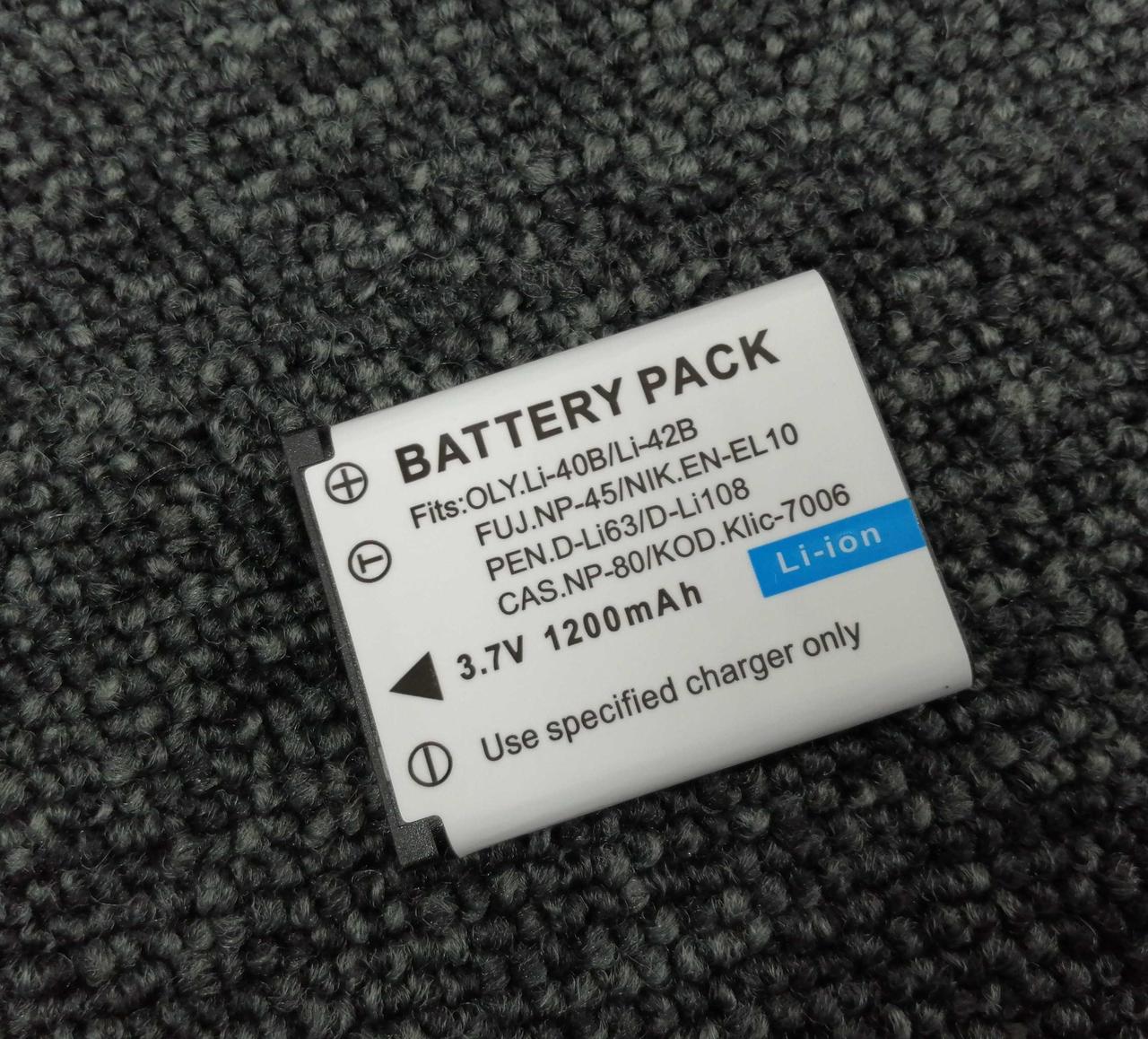 ※付属のバッテリー互換品です。