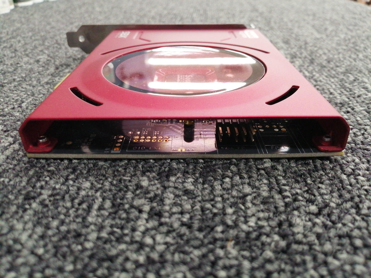 サウンドガードBOX騒音低減 P.C.パーテーション 新品未開封 YAHATA Sound-Blaster-Z-0001-320x180.jpg