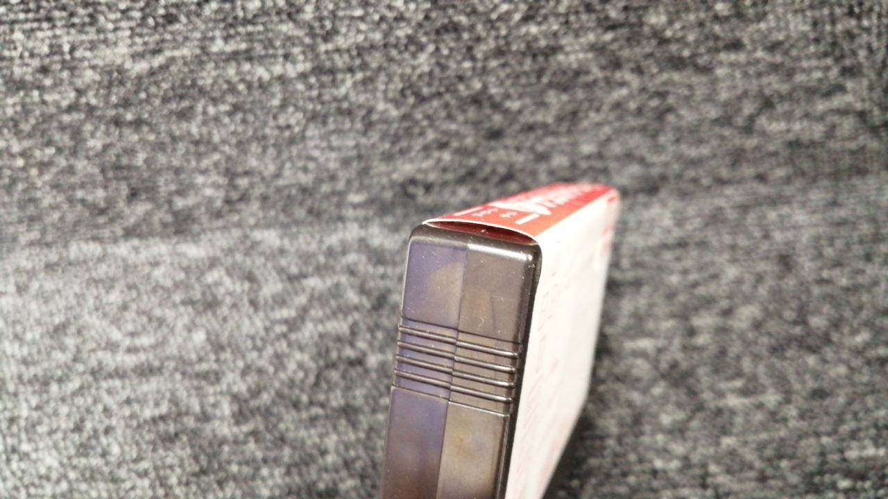 シール浮きあり