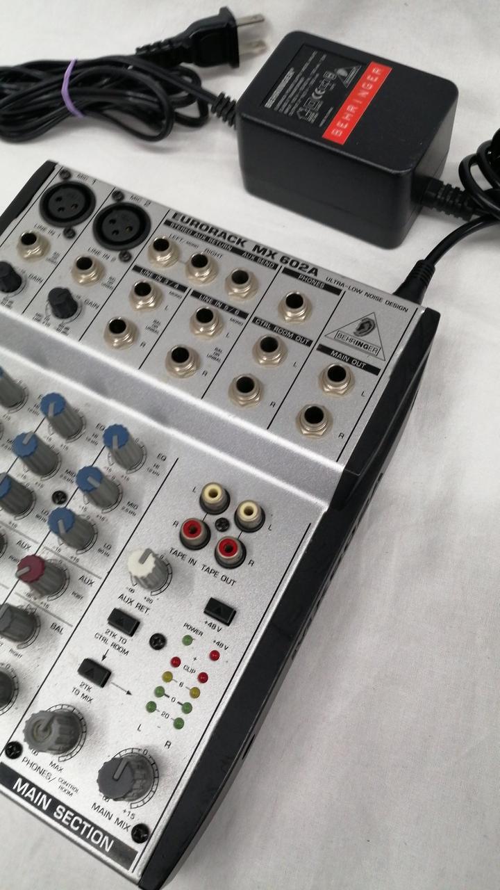アナログミキサー 8チャンネル (ジャンク) 8chマイクミキサー NZ-MX18 混合ケーブル・ACアダプター付属