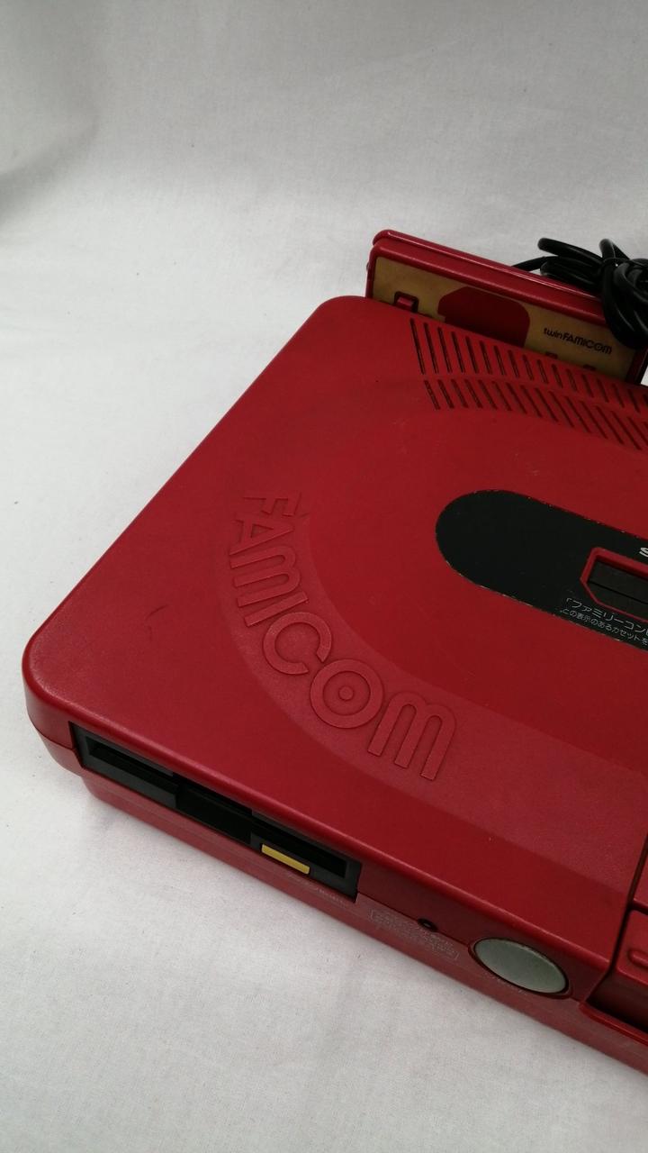 SHARP - 値引き中【ジャンク品】ツインファミコン SHARP|※ジャンク品 ツインファミコン|HARDOFFオフモール（オフモ