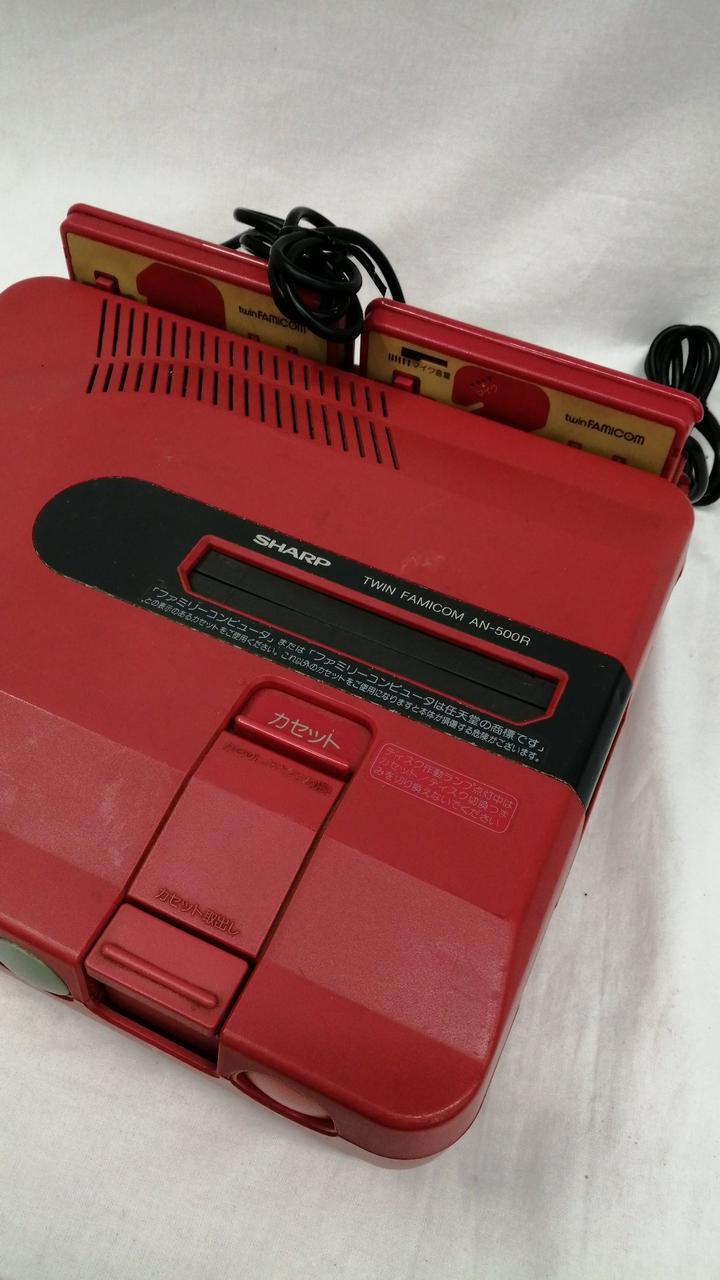 SHARP - 値引き中【ジャンク品】ツインファミコン SHARP|※ジャンク品 ツインファミコン|HARDOFFオフモール（オフモ