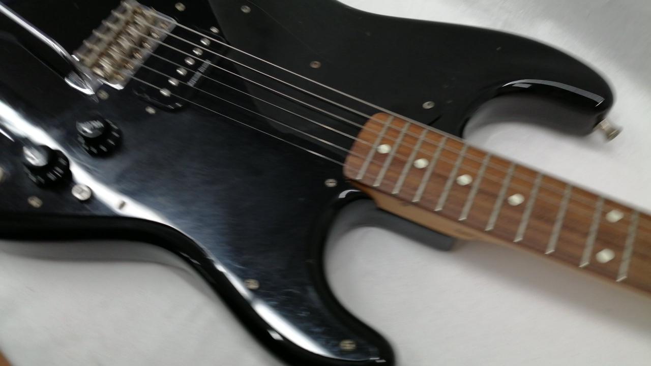 Squier エレキギター ジャンク品 Squier by Fender SONIC STRATOCASTER HT Torino Red エレキ
