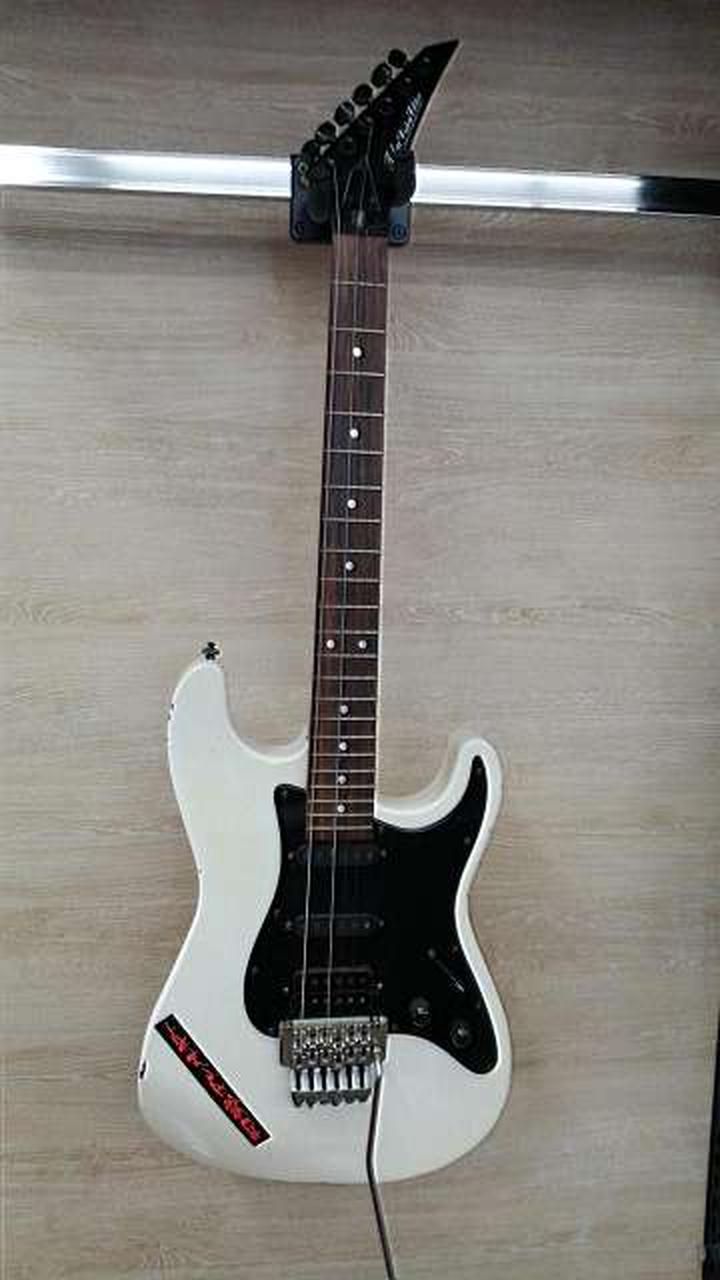 ジャンク　オリジナルギター FENDER USA (フェンダーUSA) エレキギター1966 DuosonicⅡ