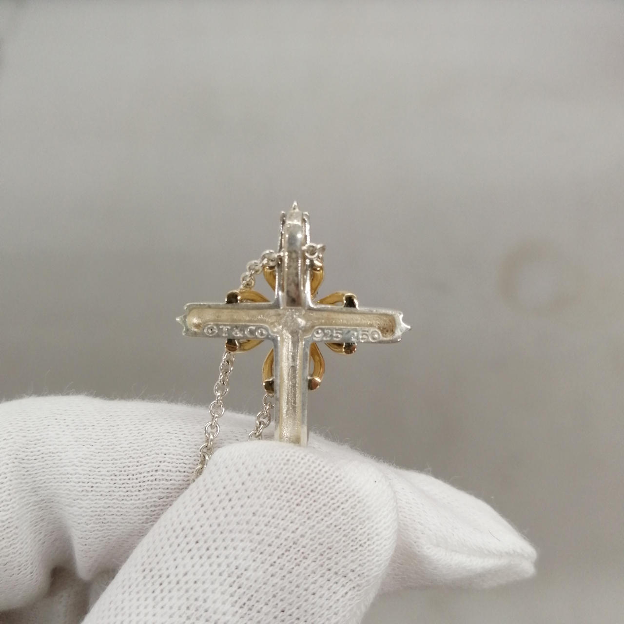ティファニー(TIFFANY&CO.)|シグネチャークロスネックレス