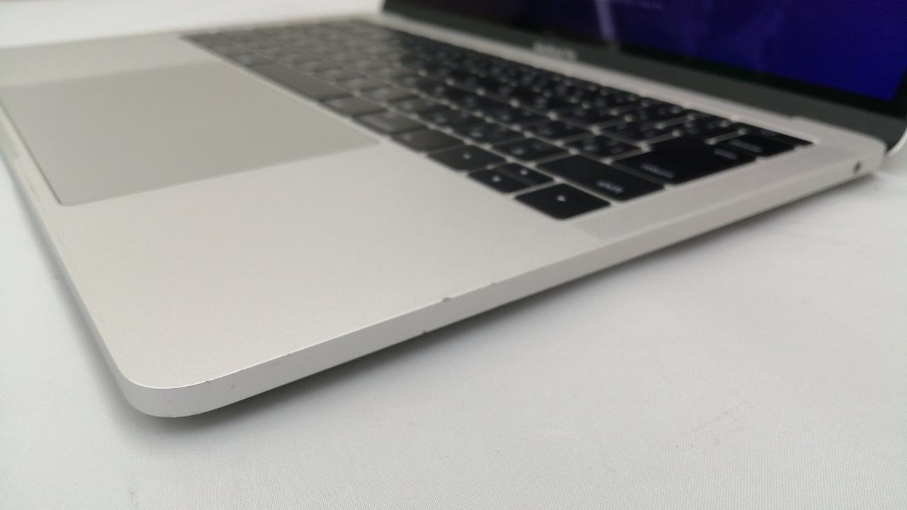 MacBook Pro 2016 日本語配列 MLUQ2J/A 中古】MacBook Pro 13.3-inch Late-2016 MLUQ2J／A Core_i5 2GHz