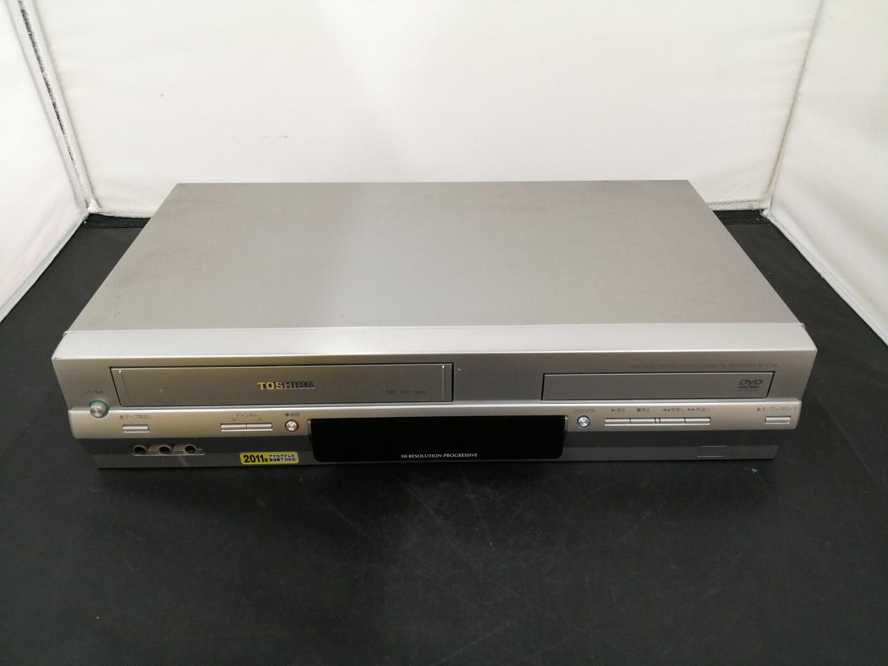TOSHIBA 東芝 SD-V700 DVD＋VHS　一体型　レコーダー TOSHIBA 東芝 SD-V700 DVD＋VHS 一体型 レコーダー