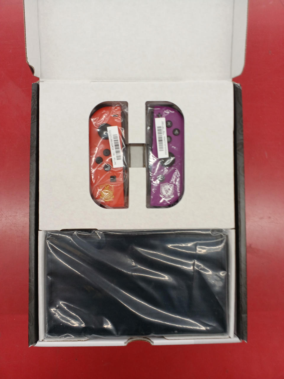 NINTENDO / 任天堂|スイッチ スカーレット/バイオレット