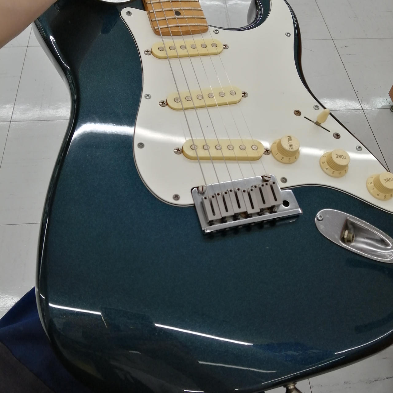 フェンダージャパン(FENDER JAPAN)|エレキギター ストラト