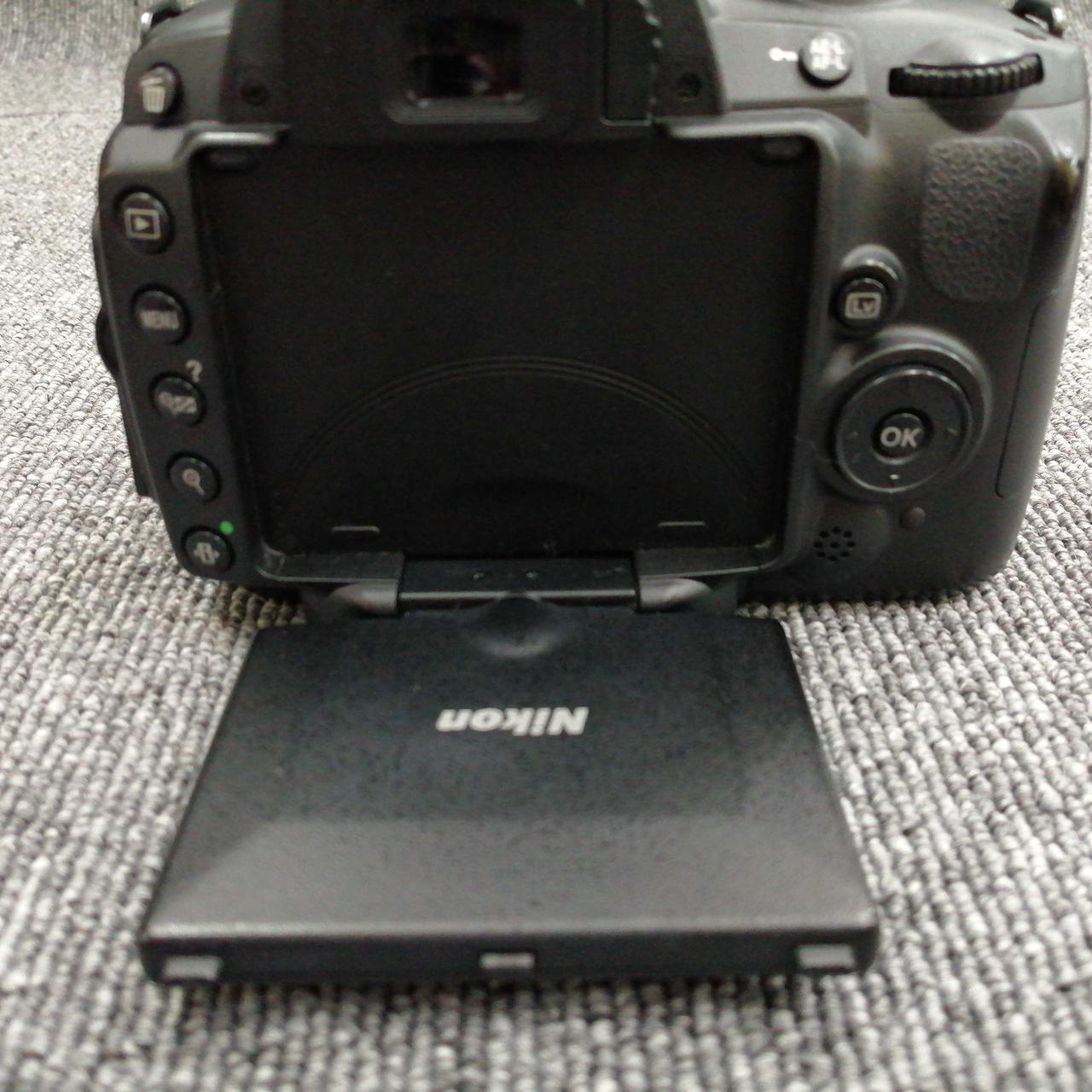 Nikon D5000 デジタル一眼レフ ダブルズームキット Amazon | Nikon D50 ブラック デジタル一眼レフカメラ ダブル