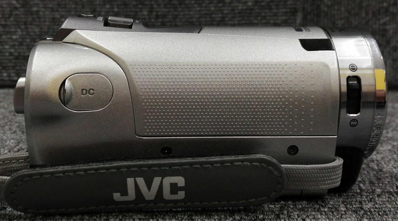 JVC ケンウッド Everio GZ-HM33 デジタルビデオカメラ ホワイト