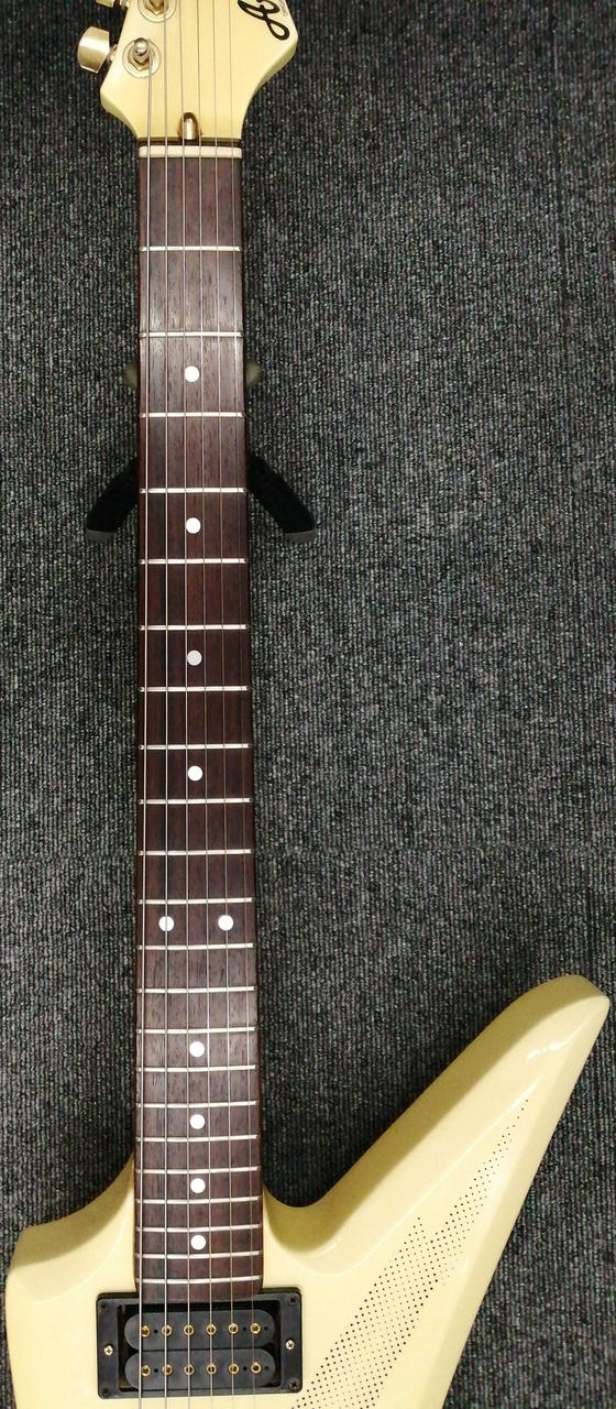 ジャッキー ラッセル Aria ProⅡ Explorer エレキギター ジャッキー ラッセル様専用 Aria ProⅡ Explorer エレキギター