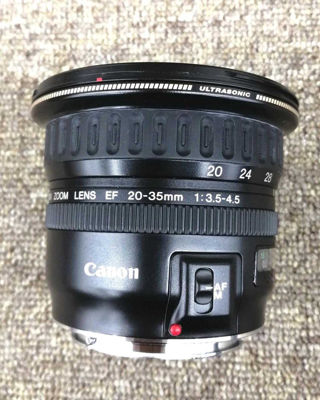 CANON 型番：EF 20-35MM F3.5-4.5 広角ズームレンズ