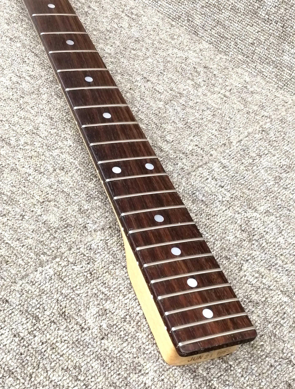 オーダー品 エレキギター　パドゥークトップのスルーネック オーダー品 エレキギター パドゥークトップのスルーネック