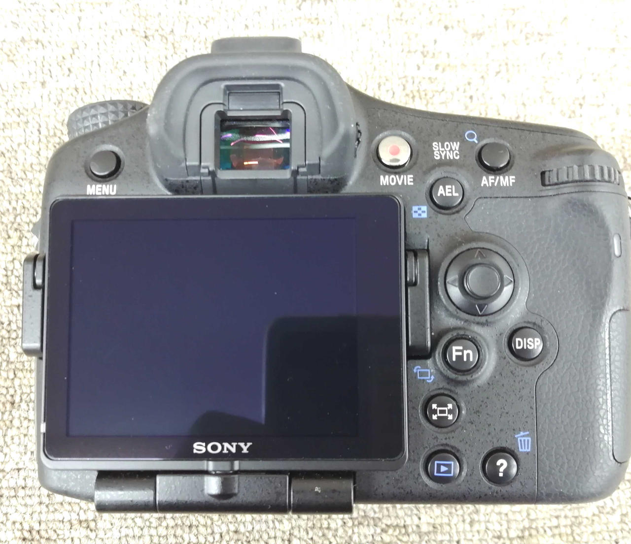 SONY α77  一眼レフカメラ【中古】 α（ソニー） ソニー SONY α77 DT 18-55mm 標準 レンズセット