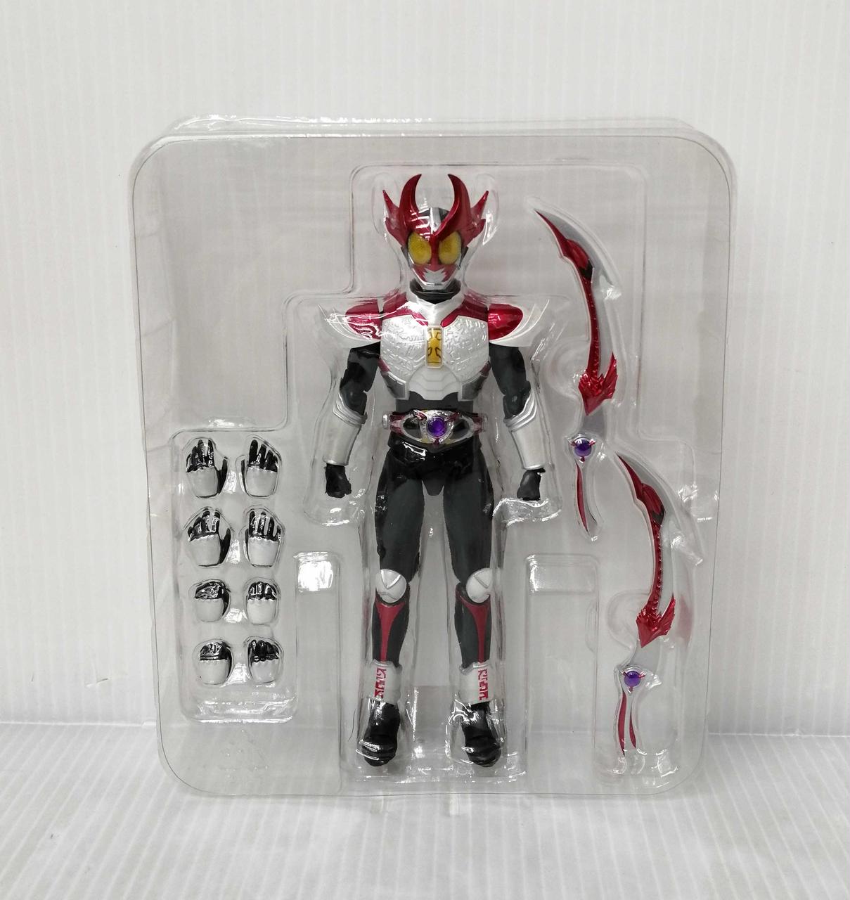 BANDAI - 最終値下げ S.H.Figuarts最終フォームセット アギト、ガイム、ドライブ Amazon.co.jp: S.H.Figuarts 仮面ライダーアギト フレイム