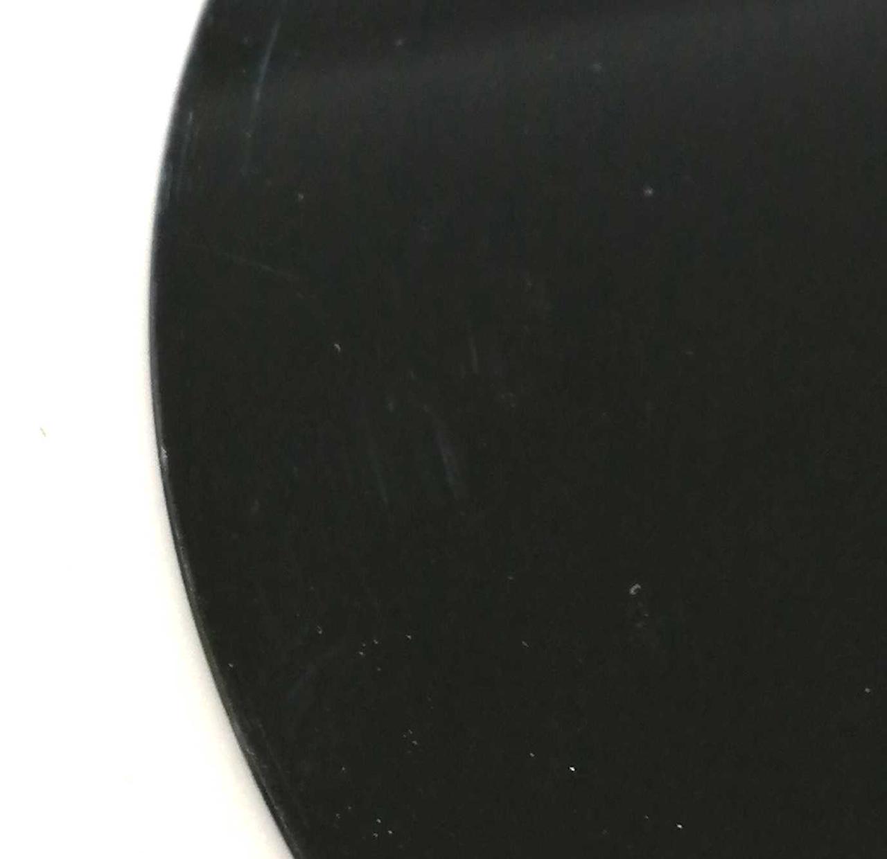 ※見え難いですが傷有り