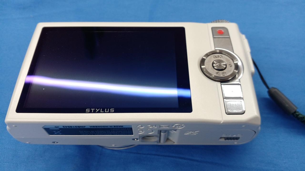 オリンパス カシオ デジタルカメラ まとめ売り シルバー 1217-S5146t オリンパス カシオ デジタルカメラ まとめ売り シルバー 1217