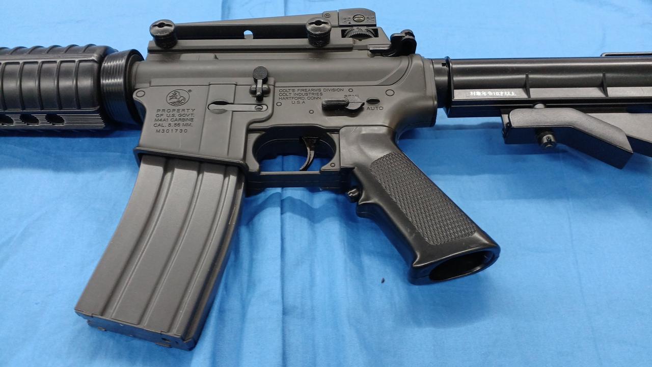 TOKYO MARUI 東京マルイ 電動ガン [美品】 marui176080.jpg