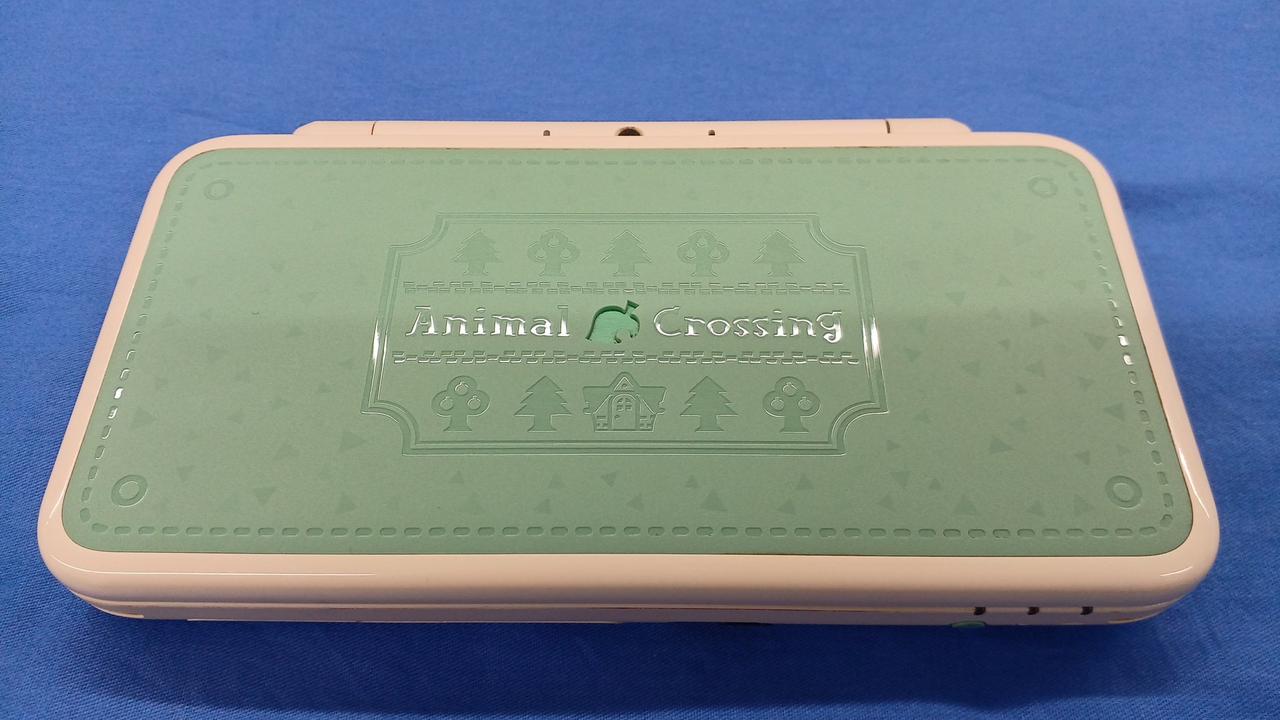 NEW 2DS LL どうぶつの森エディション