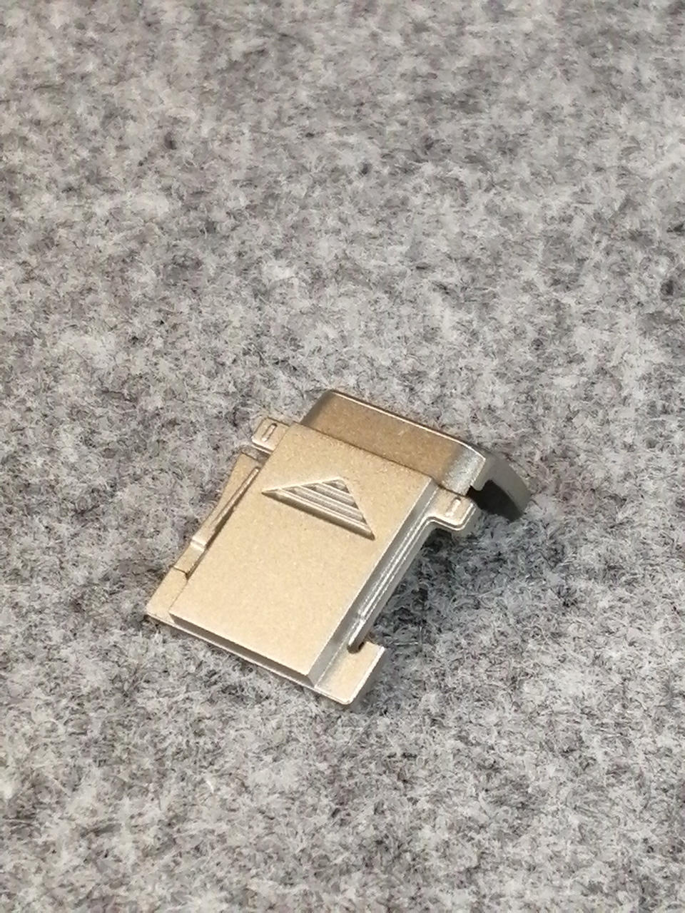 破損しています