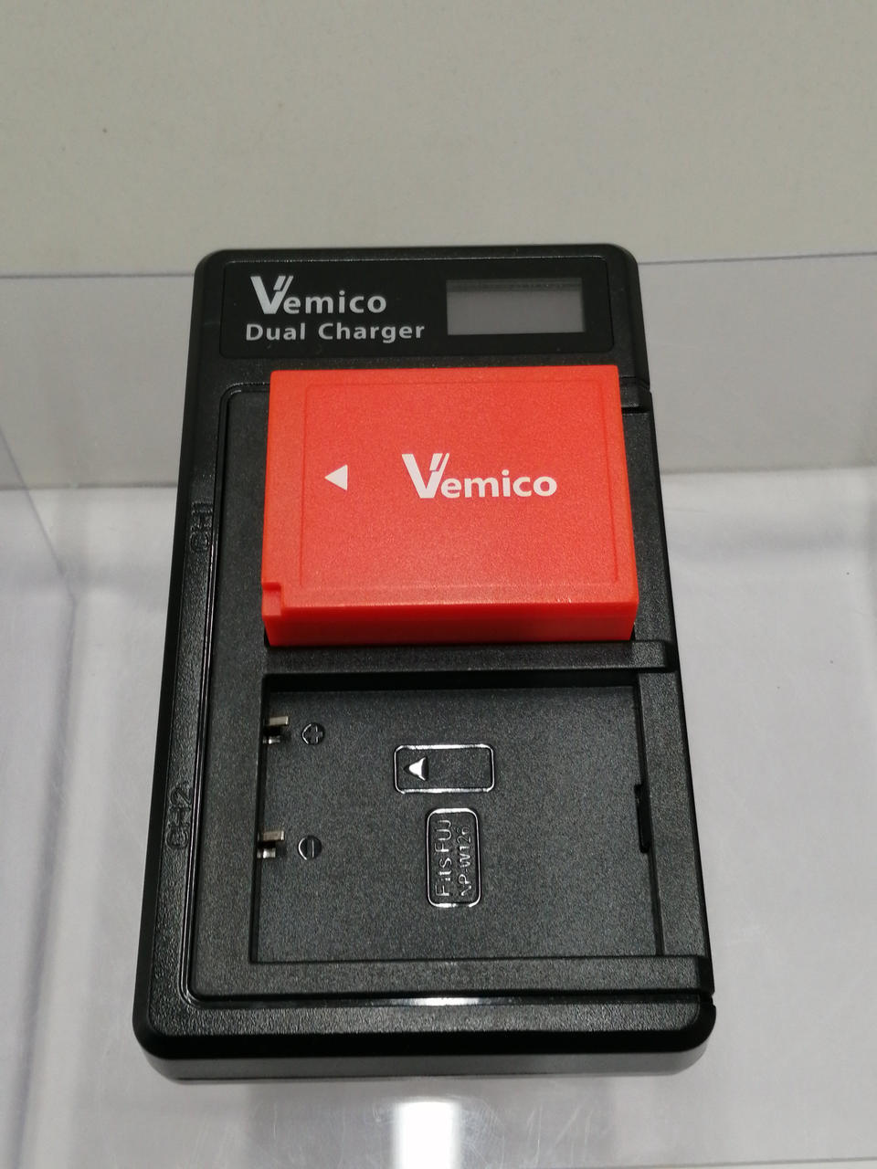 汎用バッテリーは保証外です