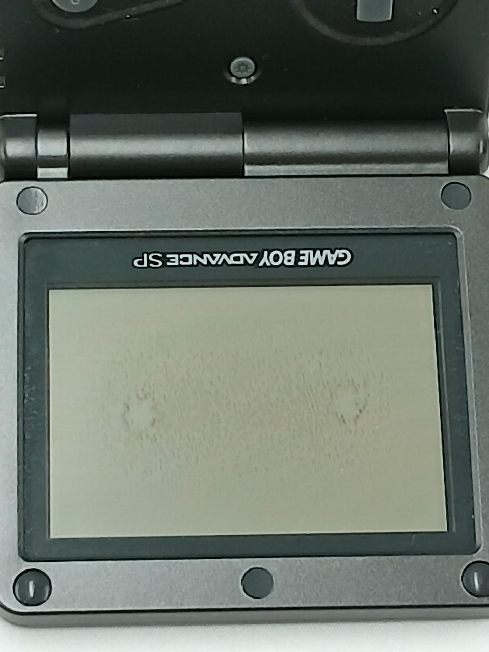 液晶に黒い斑点が有ります