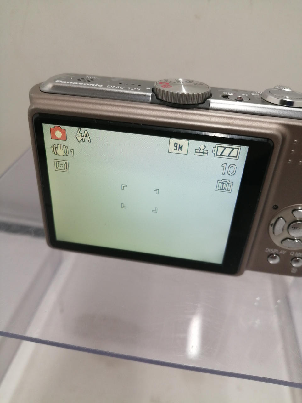 液晶黄ばみあり