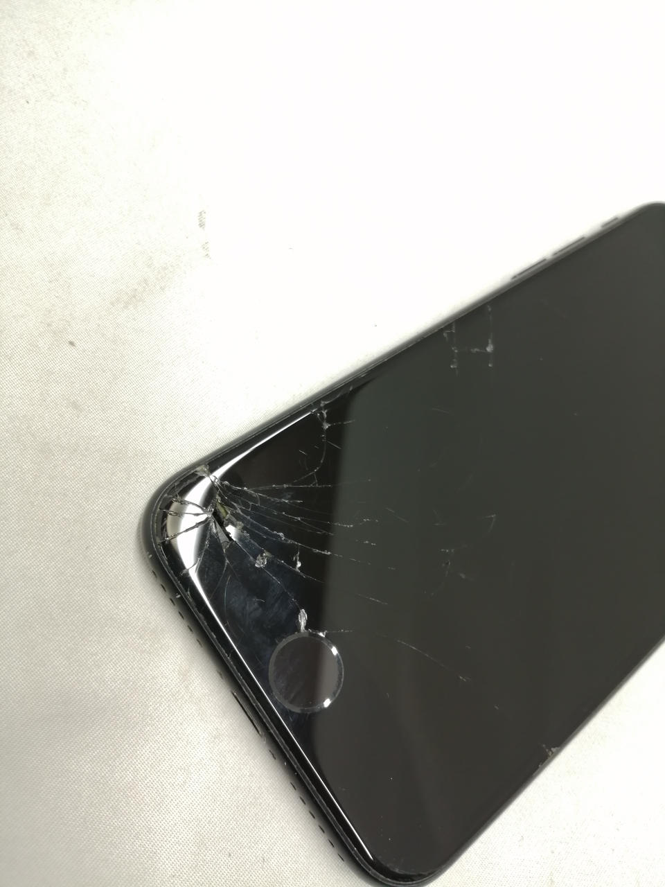 画面割れあり