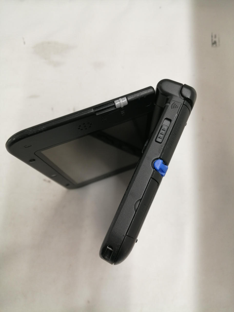 タッチペン青色です