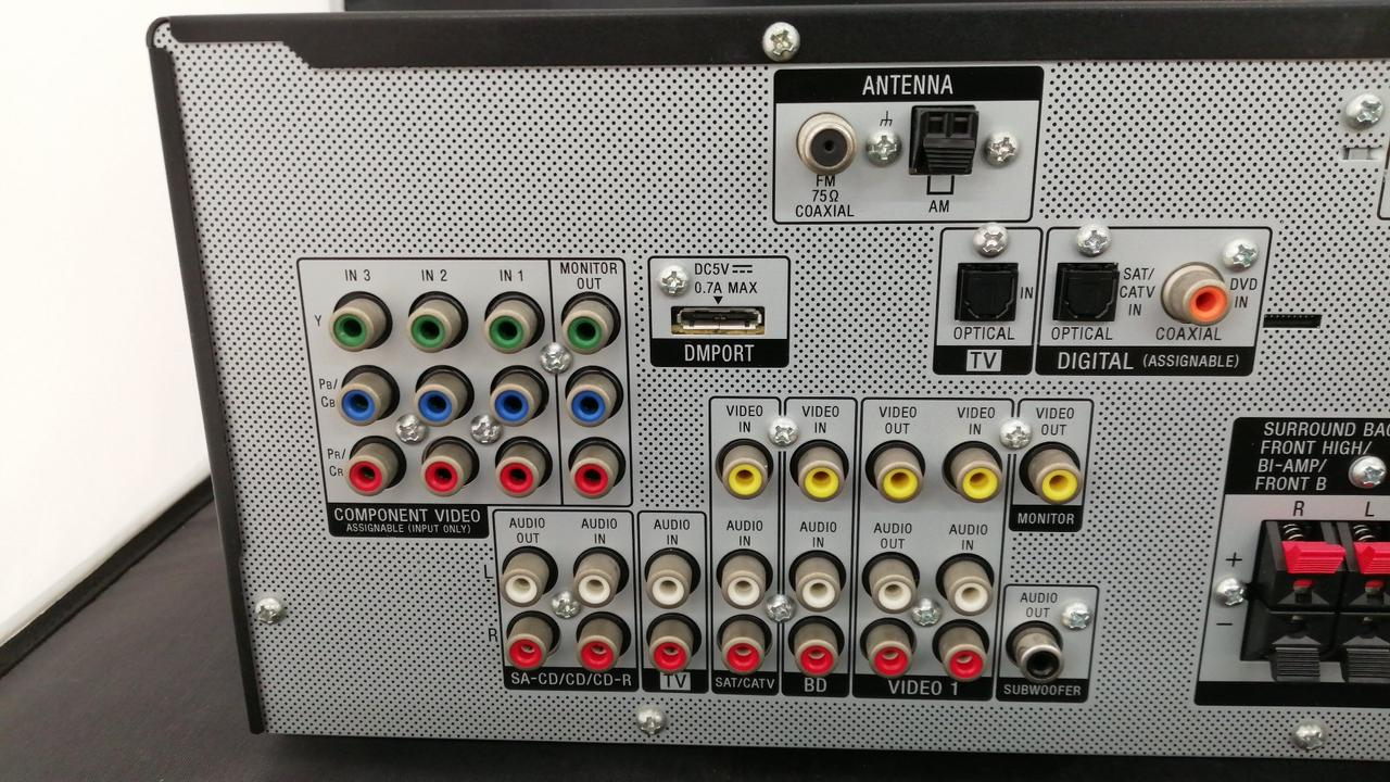 良いアンプですSONY STR-840DN 中古　流石映画会社！迫力が違うわ 良いアンプですSONY STR-840DN 中古 流石映画会社！迫力が違うわ