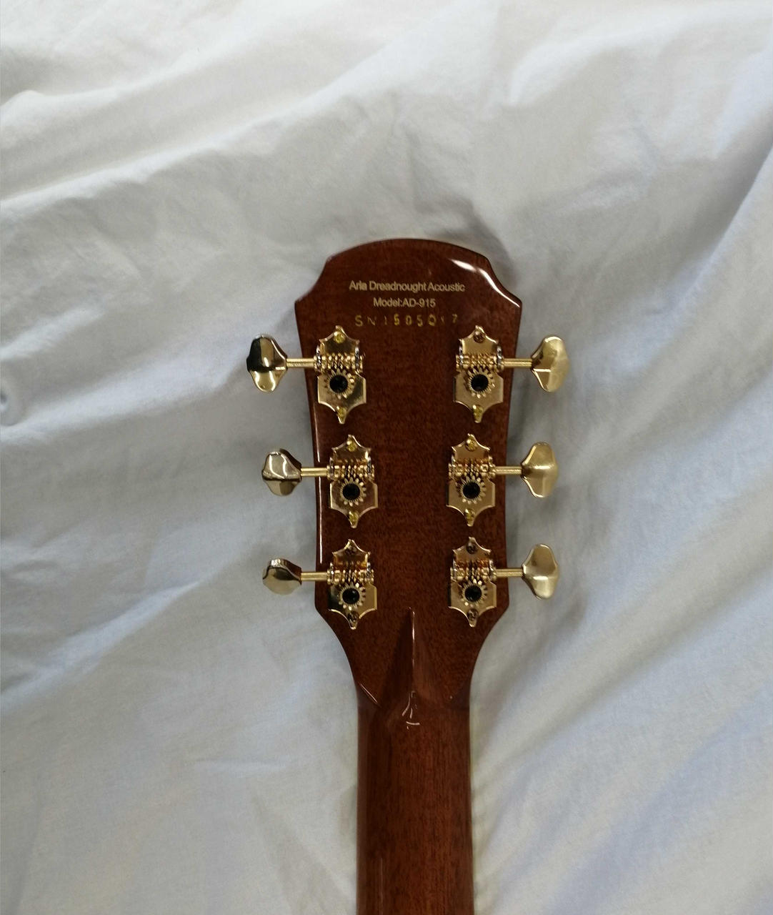 ギター Aria Dreadnought AD-580 ギター Aria Dreadnought AD-580 Aria Dreadnought AD-580