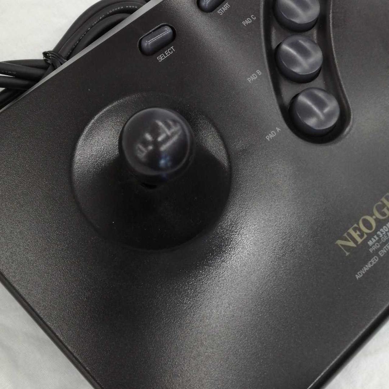 コントローラーにテカりあり