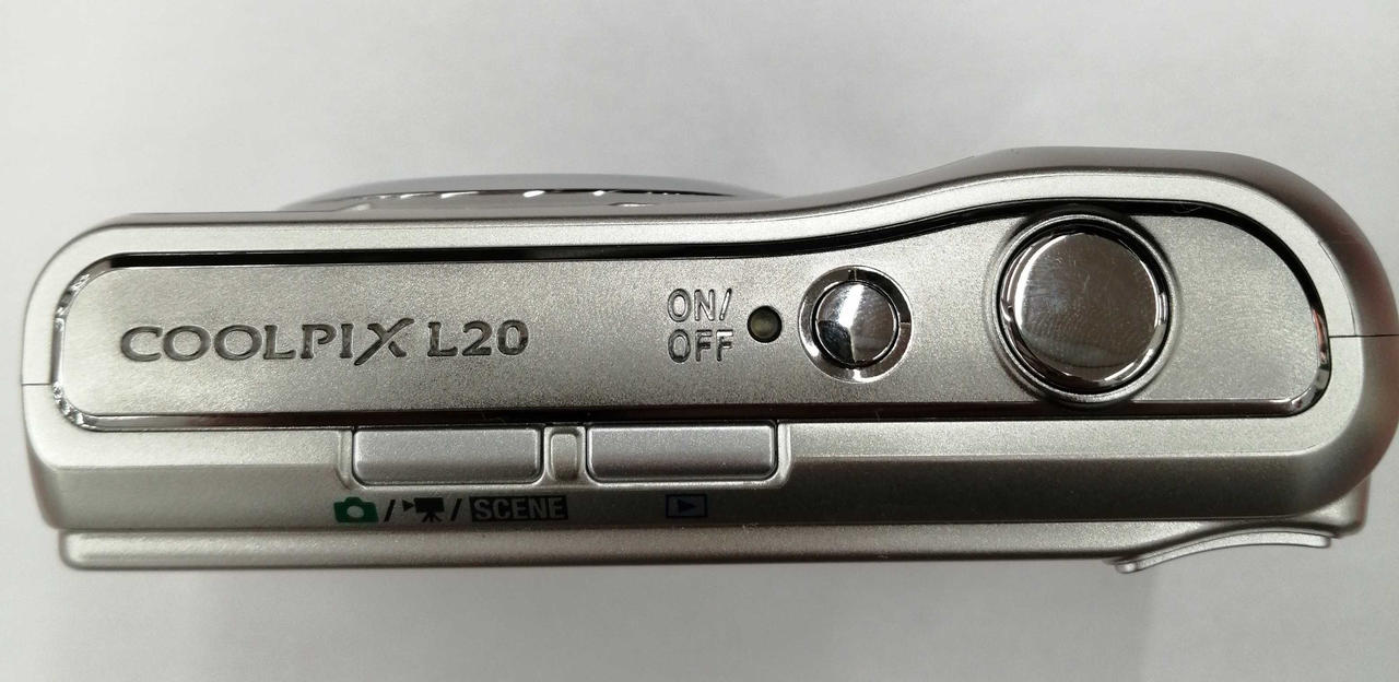 ❗️激安価格❗️デジカメ　本体　Nikon Coolpix L20 61TRbBPXHFL._UF894,1000_QL80_.jpg
