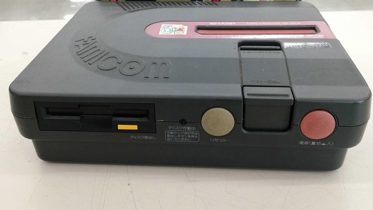 SHARP ツインファミコン 動作確認済 赤黒シャーシ交換】シャープツインファミコン(メンテ動作確認済