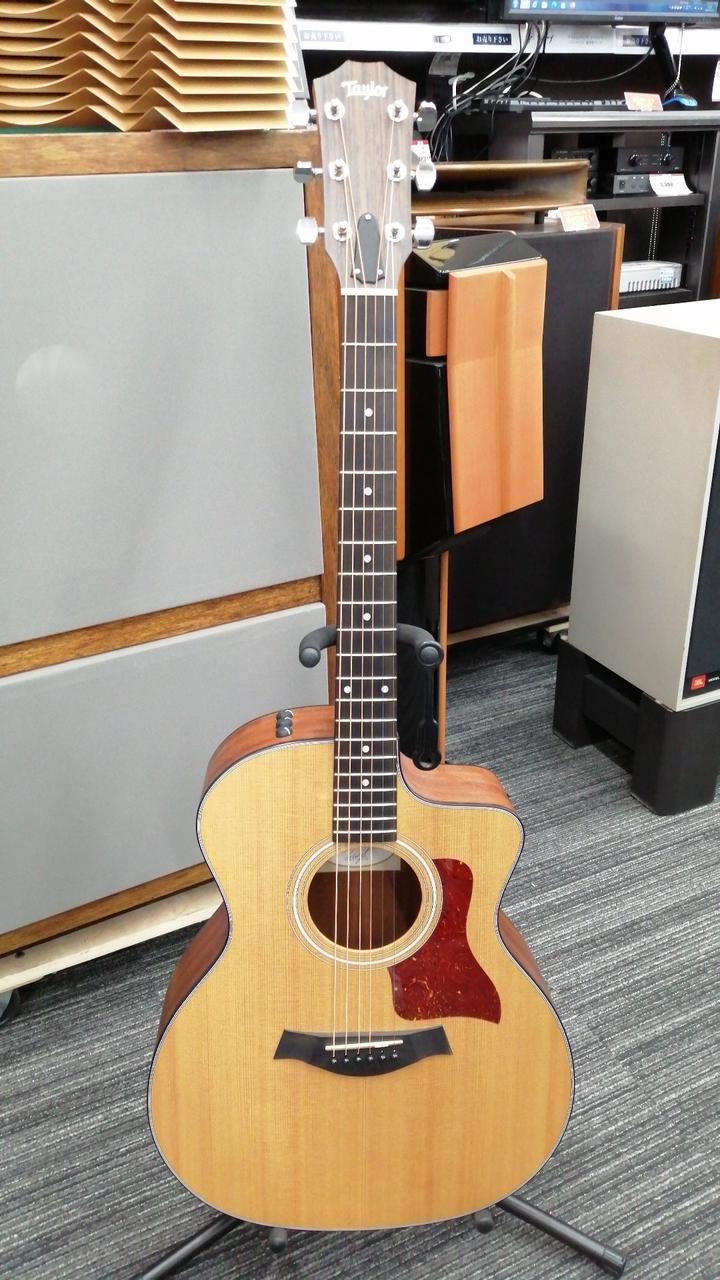 Taylor 114ce(手渡し希望)