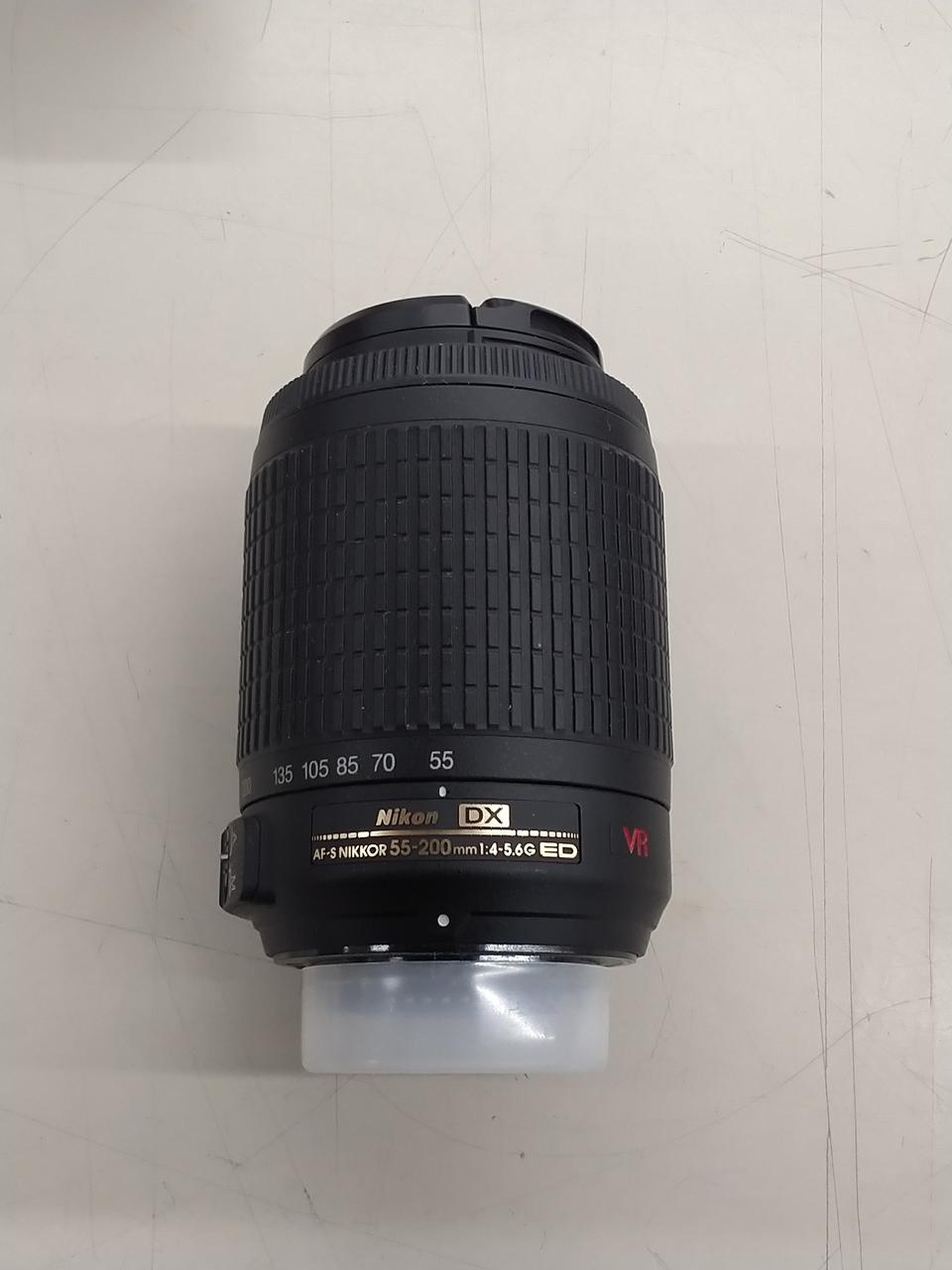 Nikon D3100 ダブルズームレンズ　デジタル一眼レフ　美品　ニコン Amazon | Nikon デジタル一眼レフカメラ D3100 レッド 200mm