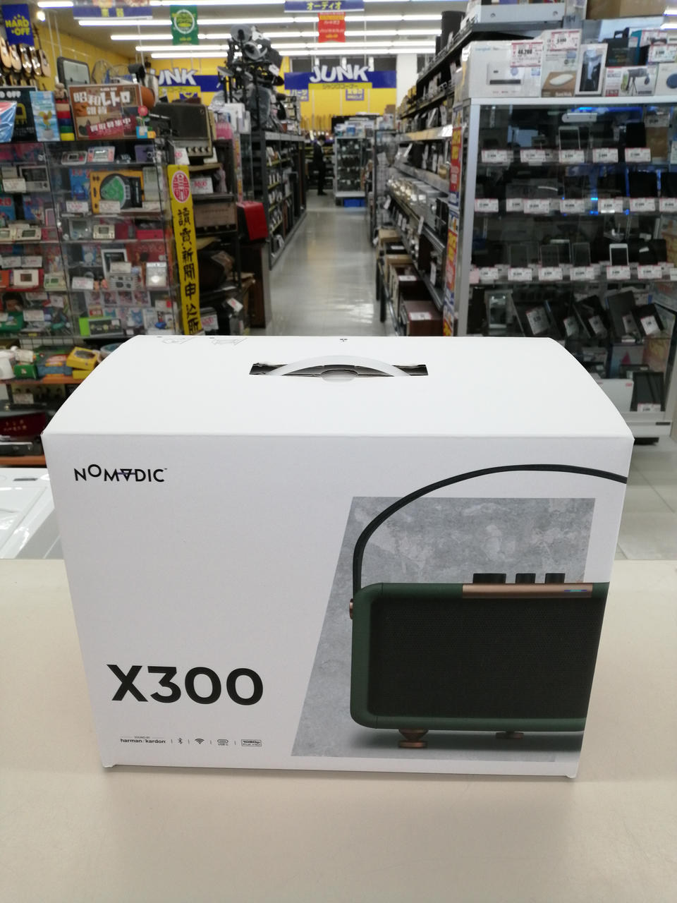 NOMVDIC 型番：X300 モバイルプロジェクター