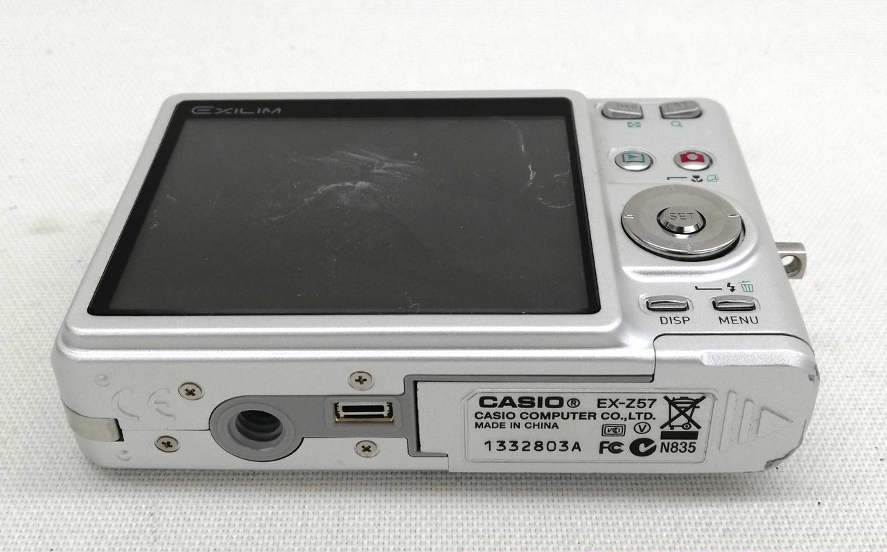 デジタルカメラ　2點セット　動作未確認　まとめ売り デジタルカメラ 7台セット 動作未確認 ジャンク まとめ売り デジカメ